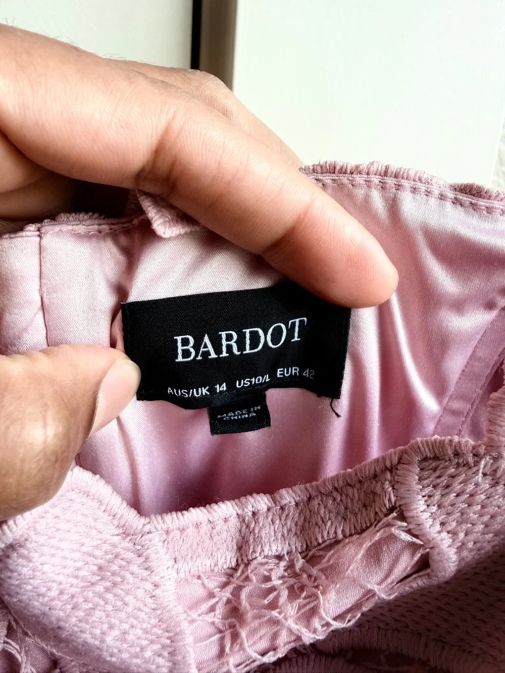 Bardot Dusty Pink Lace Midi Dress with Spaghetti Straps - Picture 4 of 4